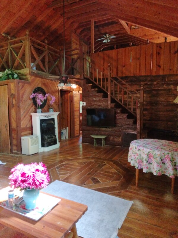 8035 NW 120th St, Reddick, FL 32686