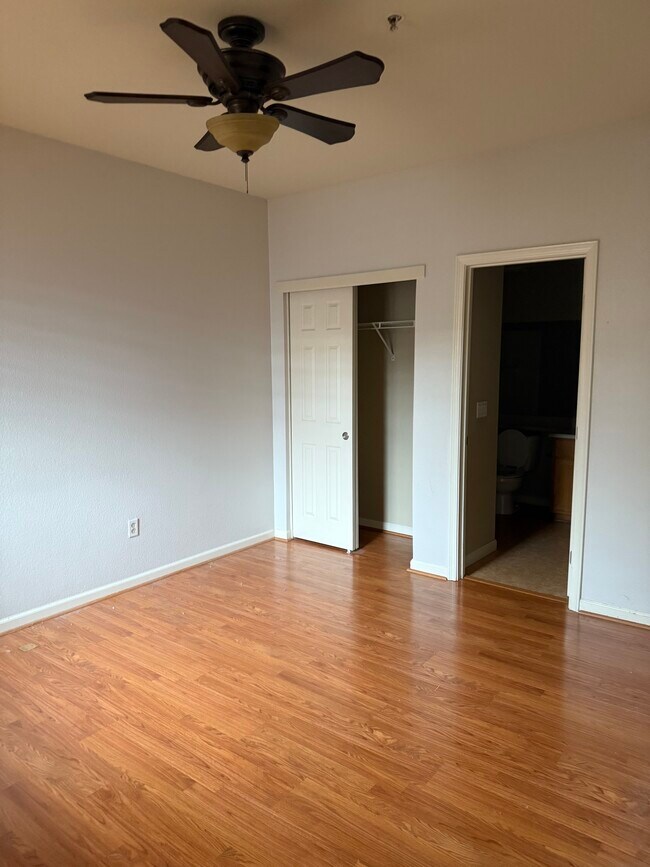 5201 Laguna Oaks Dr unit 70, Elk Grove, CA 95758 - photo 6