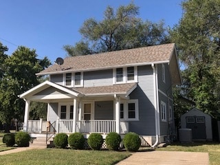 554 S Phillips Ave, Salina, KS 67401