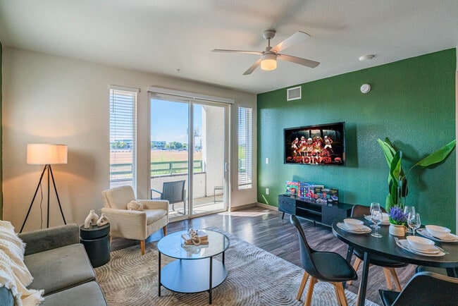 9600 W Georgia Ave unit ID1369227P, Glendale, AZ 85305 - photo 3