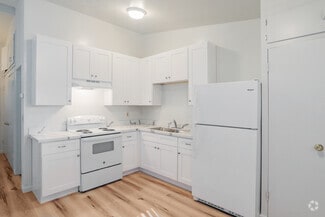 600 Park Ave, Capitola, CA 95010