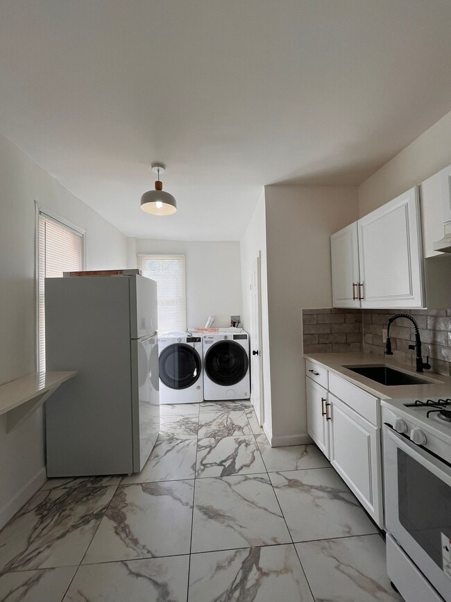 342 Palisade Ave Unit 2, Jersey City, NJ 07307