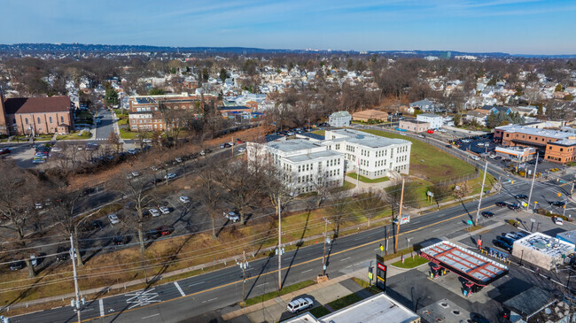 The Washington School earns an overall grade of A- in Niche.