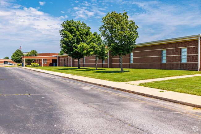 Shook Elementary School is located adjacent to Marshfield High School.