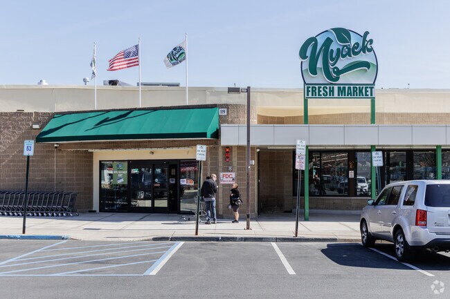 Nyack Fresh Market is the local choice for produce in South Nyack.
