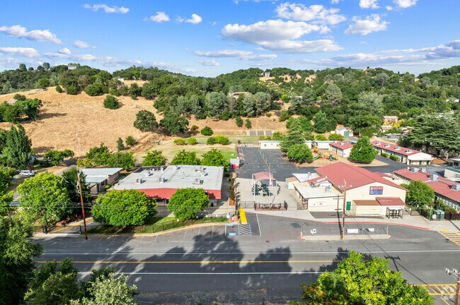 Jamestown Elementary School in Jamestown, Ca holds classes across several buildings.
