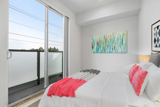 THE ROSE. at OVERLAND, Los Angeles, CA 90034 - photo 6