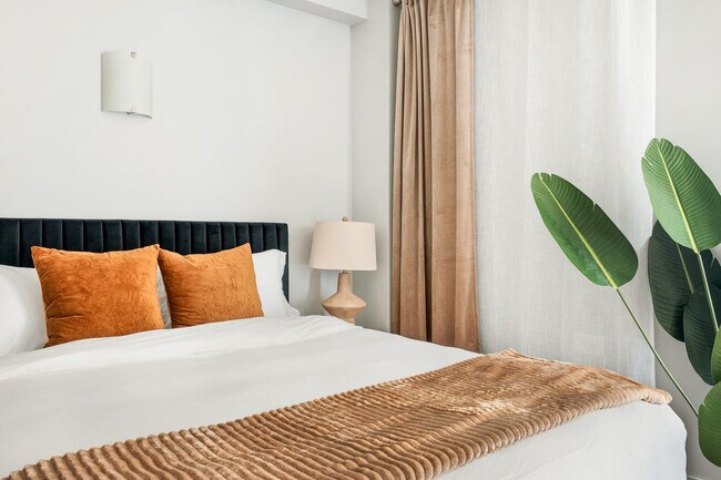 240 W 73rd St unit ID1022053P, New York, NY 10023 - photo 6