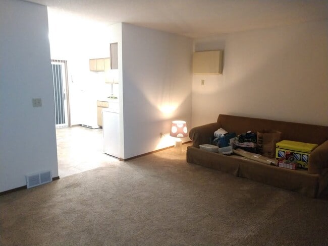 1505 Well St, Onalaska, WI 54650 - photo 3