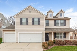 14416 Lake Crossing Dr, Charlotte, NC 28278