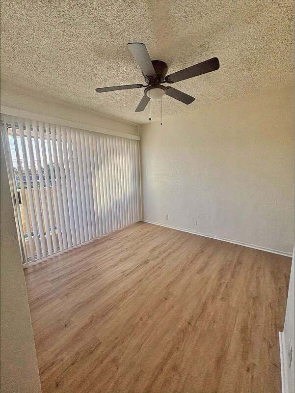 1034 N Kemp St unit G, Anaheim, CA 92801 - photo 6