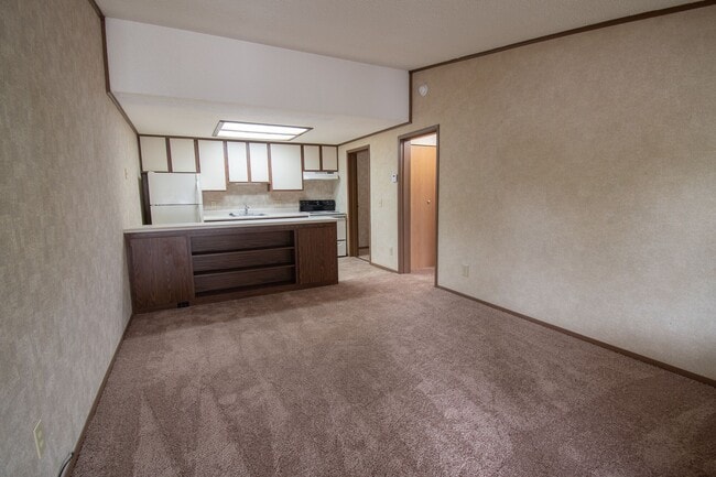 Bouldercrest, Knoxville, TN 37912 - photo 4