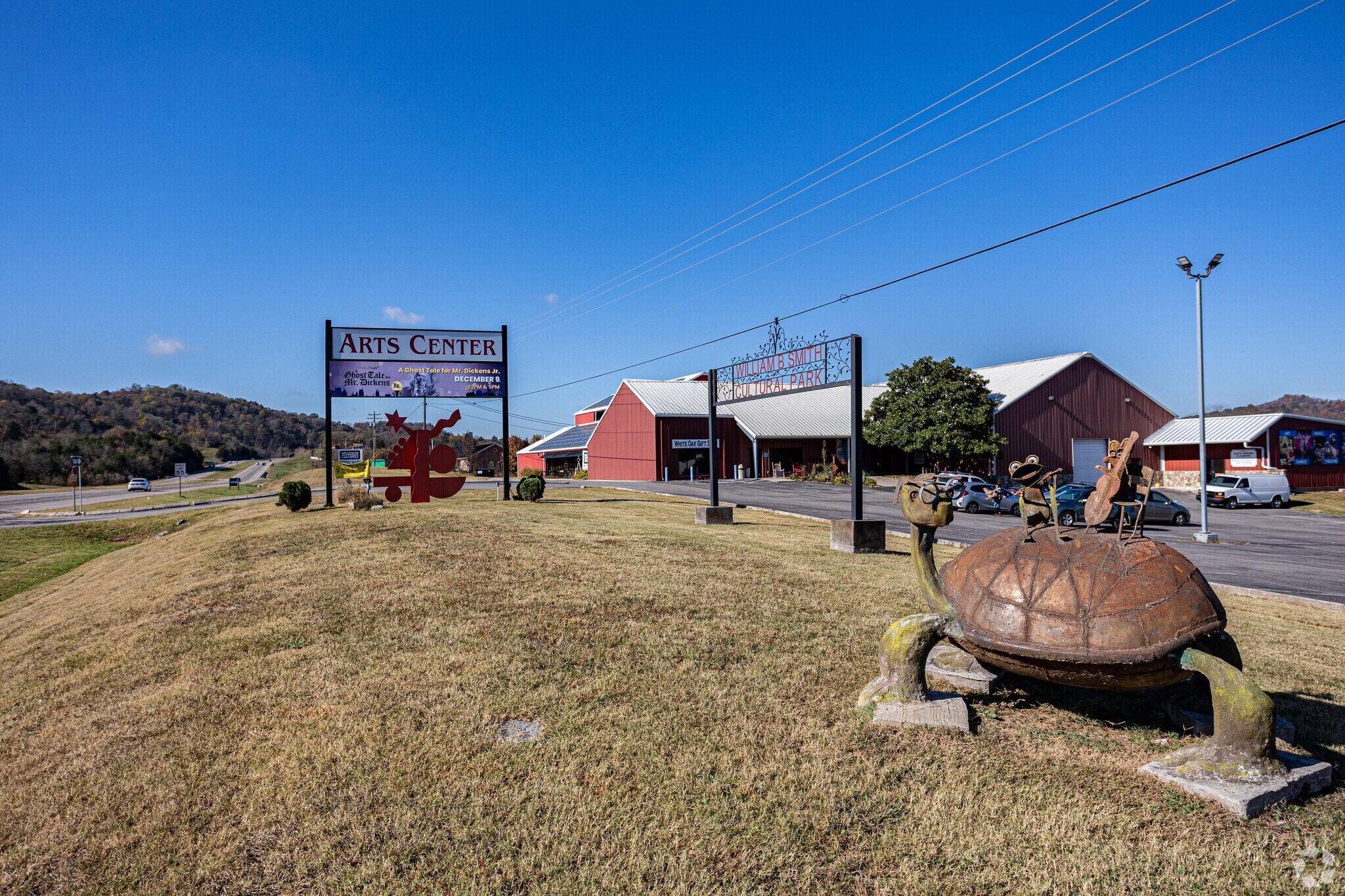 The Arts Center of Cannon County is located in Woodbury TN.