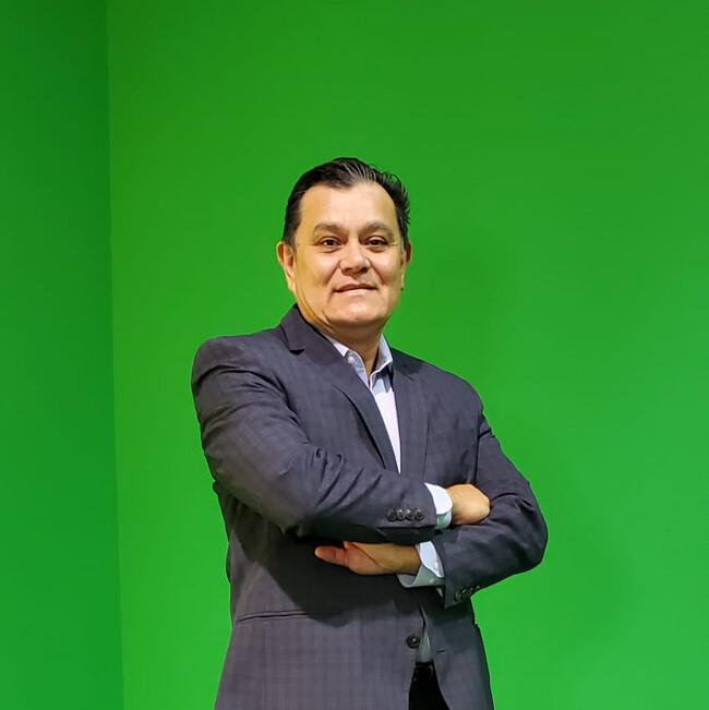 Agent Photo
