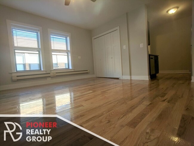 813 W Cornelia Ave unit 821A-112, Chicago, IL 60657 - photo 3