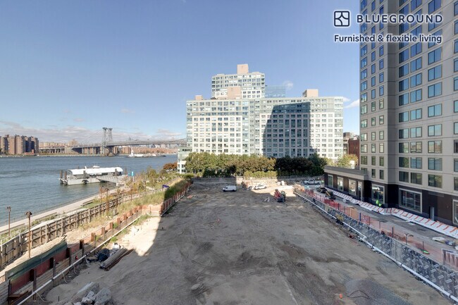 478 Kent Ave unit FL5-ID2129, Williamsburg,south , NY 11249 - photo 3