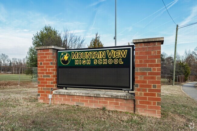 Mountain View High School offers career and technical education courses