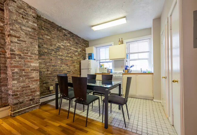 15 Garden St unit 4, Boston, MA 02114 - photo 3