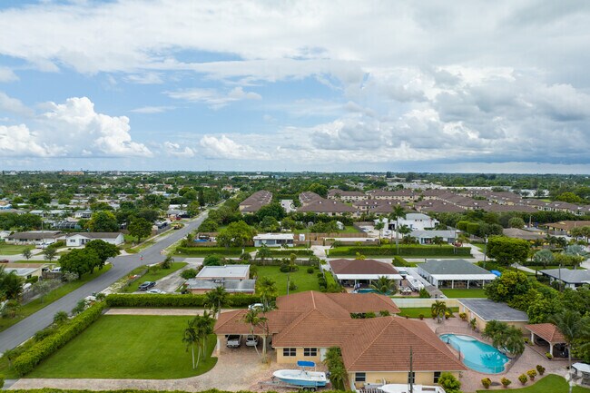 Aerial view of larger ranch style homes in Prairie neighborhood.