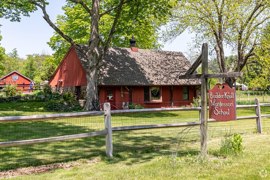 with only 20 students Boulder Knoll Montessori School in Cheshire is a unique learning option.