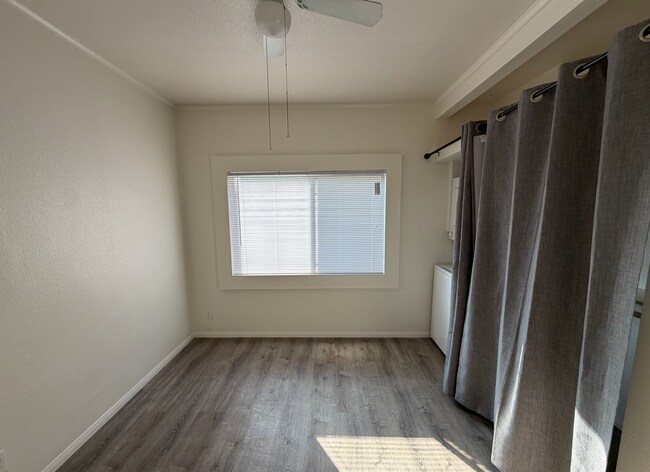 420 N Rose Place unit 424, Long Beach, CA 90802 - photo 6