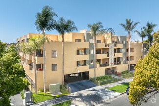 610 N Garfield St, Santa Ana, CA 92701
