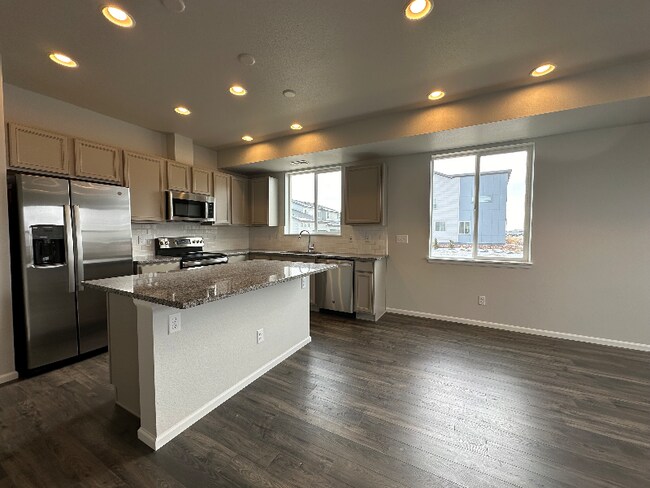 6500 N Biscay St, Denver, CO 80249 - photo 5