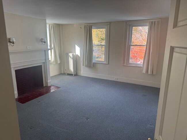 5 Curve St, Lexington, MA 02420 - photo 5