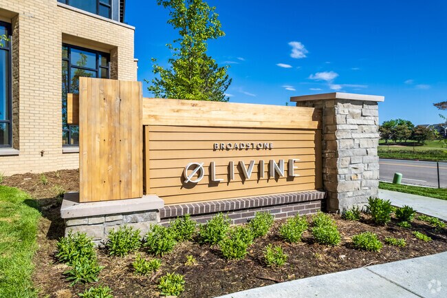 Olivine Littleton, Littleton, CO 80123 - photo 5