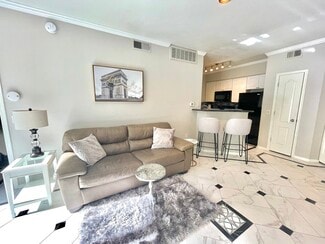 1701 E Colter St Unit 221, Phoenix, AZ 85016