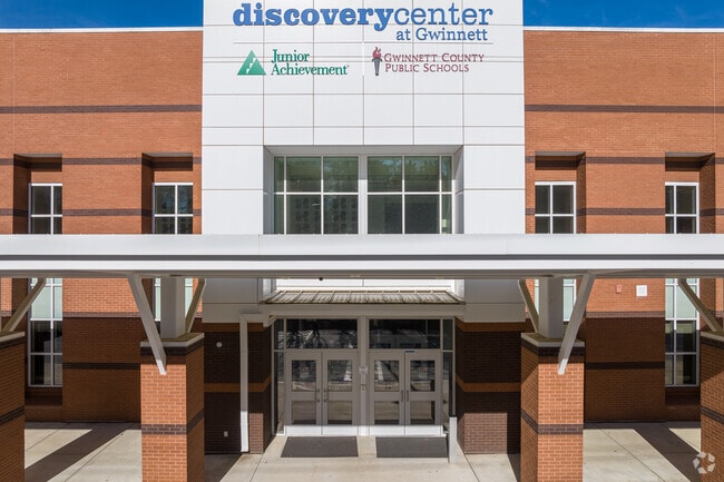 Discovery High School is a rich and diverse place for students to learn.