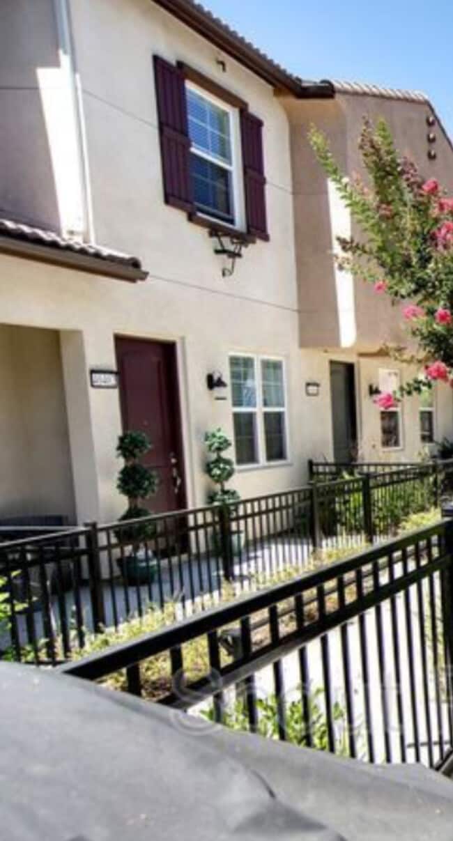 40402 Calle Real, Murrieta, CA 92563