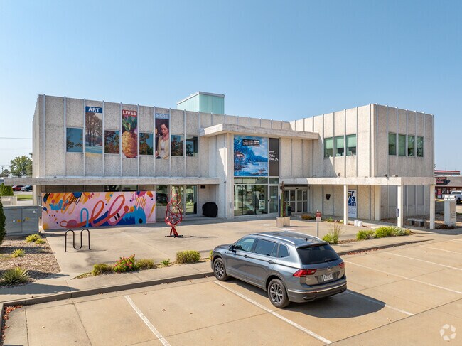 The Regional Art Museum is within walking distance to.May-Lecta-Sweet Historic District.