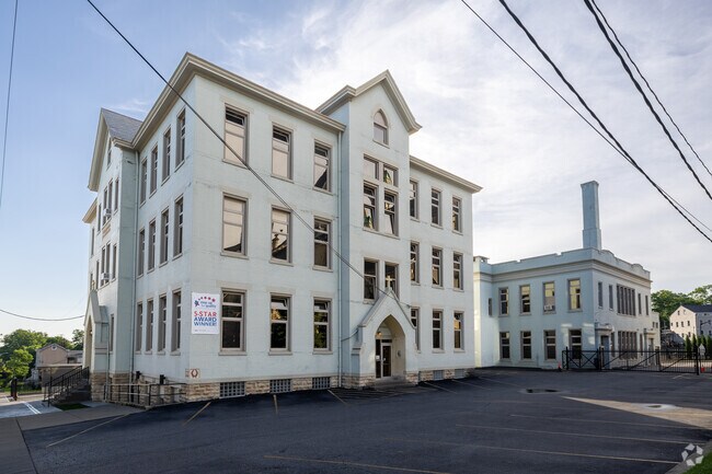 St Lawrence Elementary School