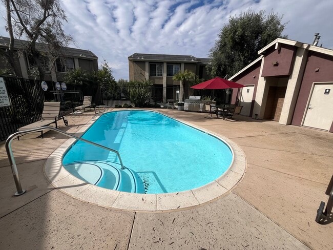 10264 Maya Linda Rd unit 44, San Diego, CA 92126 - photo 2