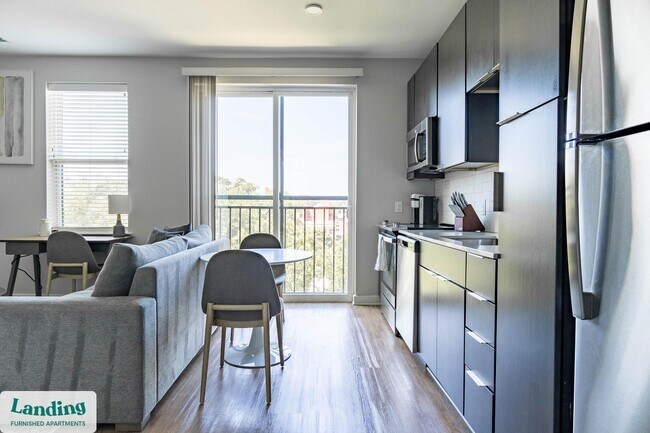 545 Foster St unit 523, Durham, NC 27701 - photo 6