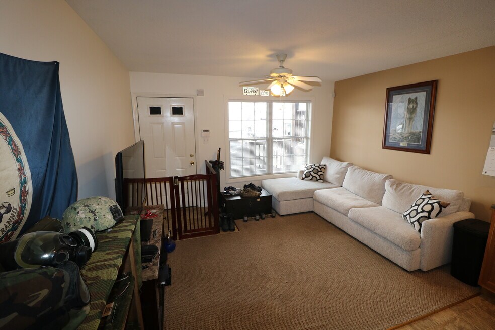 1211 Grants Dr unit 1107, Morgantown, WV 26505 - photo 1