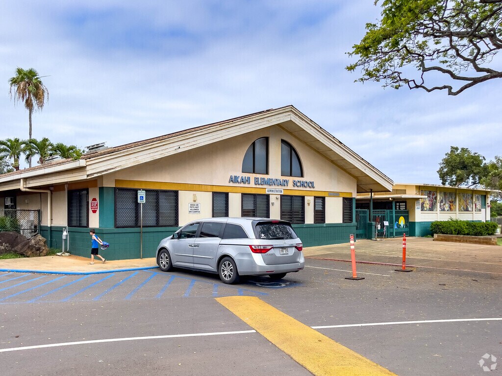 Aikahi Elementary School serves students in Kailua.
