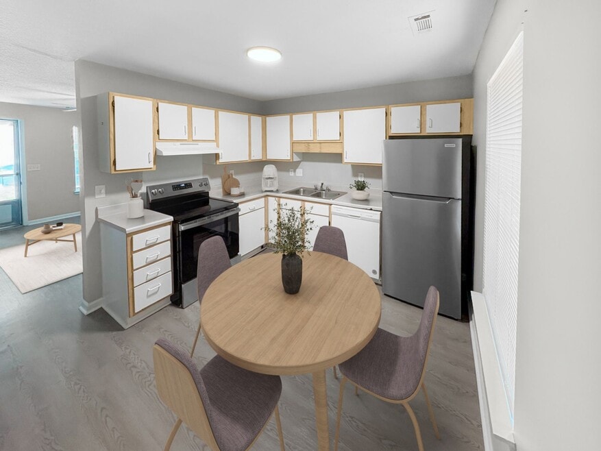 Eagles Nest Apartments, Carrollton, GA 30117 - photo 1