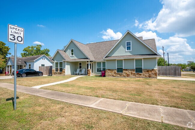 Contemporary style homes are a popular style that can be found in Freeport.