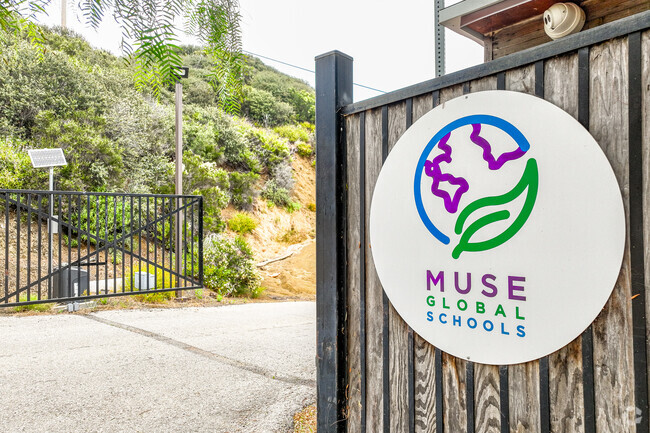 MUSE Global School