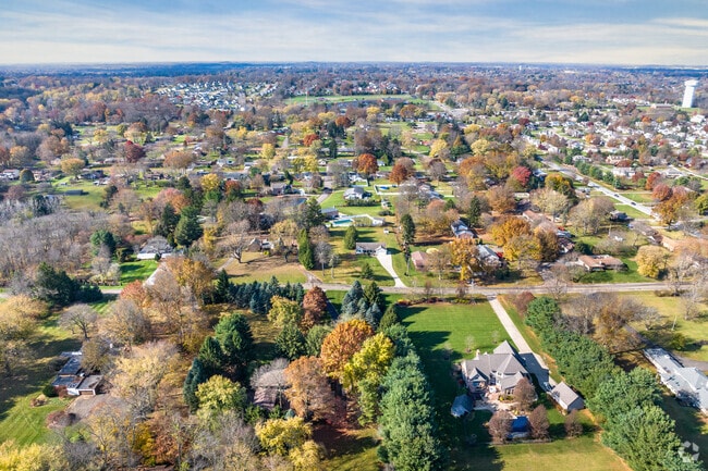 You can find larger homes with big yards in the Martindale Park neighborhood.