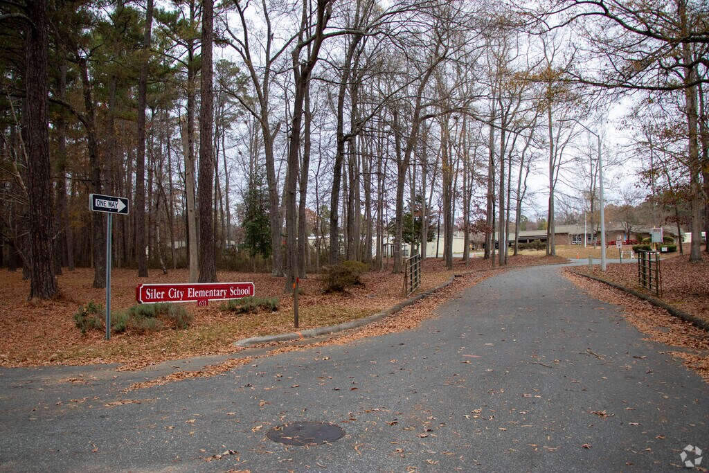 Siler City Elementary School provides education in the neighborhood of
Outlying Chatham City.