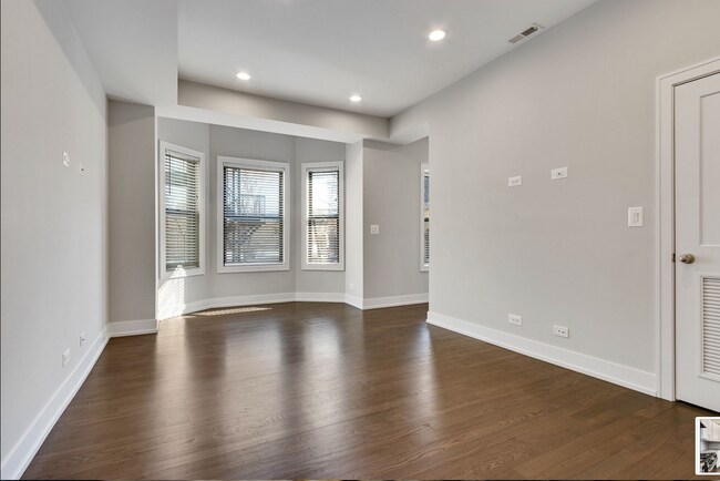 847 W Lill Ave unit 853-849- H, Chicago, IL 60614 - photo 3