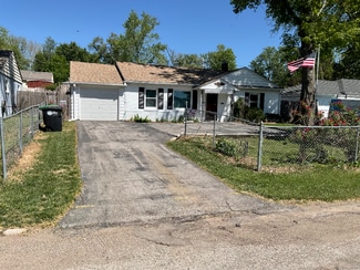 761 S 69th St, Omaha, NE 68106
