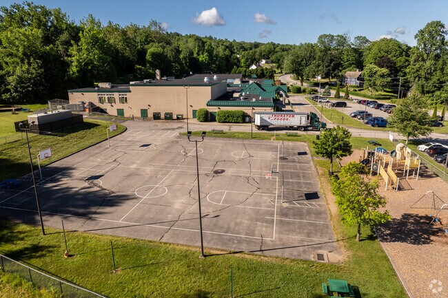 Fields Memorial School is located in Bozrah, CT.