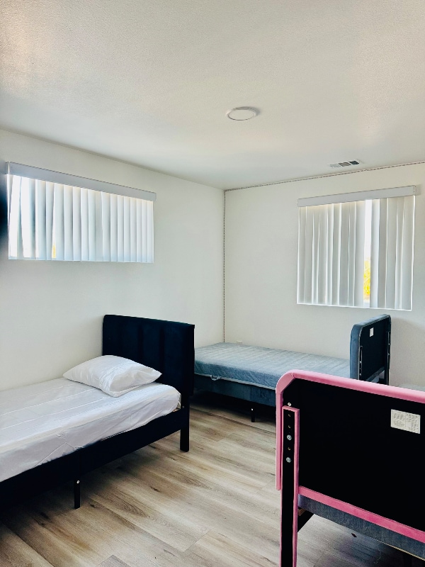 217 E 29th St, Los Angeles, CA 90011