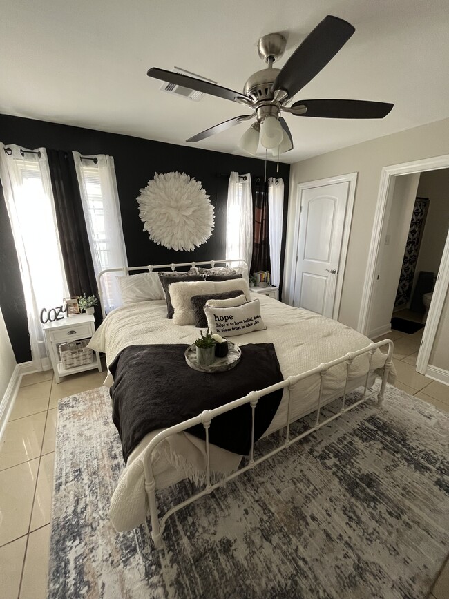 2812 Shannon Dr, Violet, LA 70092 - photo 3