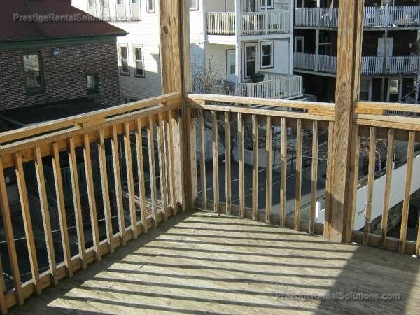 19 Roseclair St unit 3, Dorchester, MA 02125 - photo 2