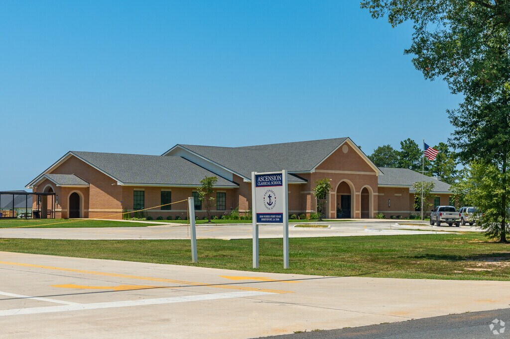 Students living in Ellerbe Woods have the opportunity to attend Ascension Classical School.